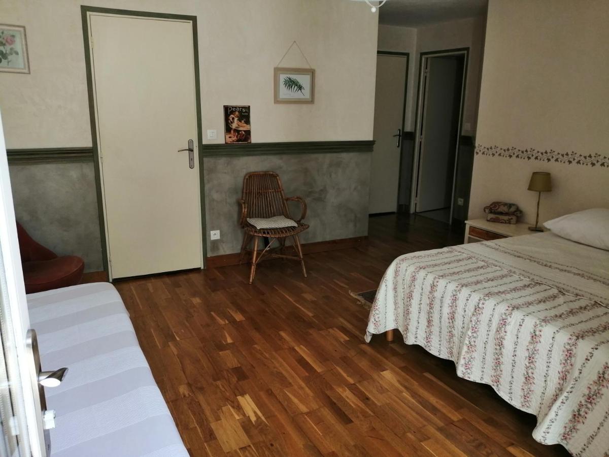 Spacieuse Maison De Village Climatisee Avec Jardin Patio Bessan Bagian luar foto
